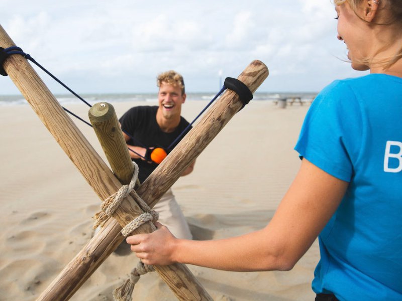 Expeditie robinson scheveningen teamuitje