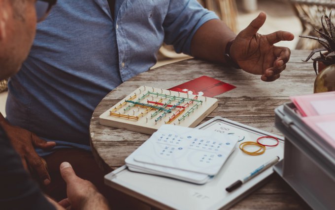 Kwal aan Tafel spellen