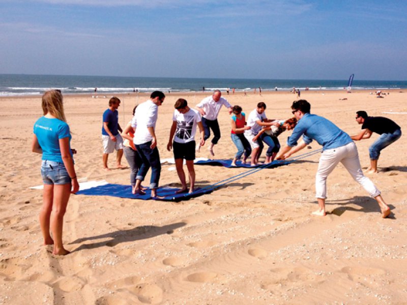 een keer Jasje Dicteren Bedrijfsuitje Beach Games | Strand Scheveningen