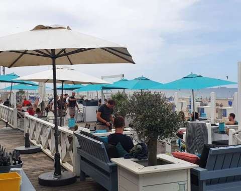 Strandtent Zomers Beachclub