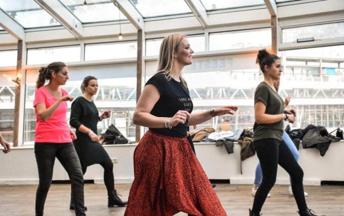 Salsa bedrijfsuitje Scheveningen