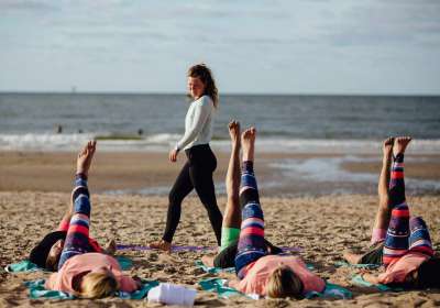 Yoga op het Strand